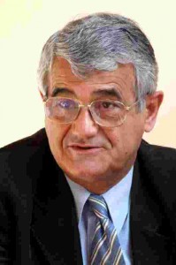 Dr Varkonyi Akos